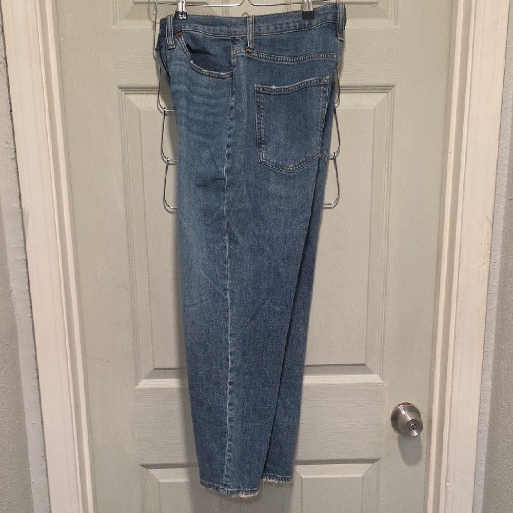 Universal Thread High Rise Wide Leg Blue Denim Jeans Distressed